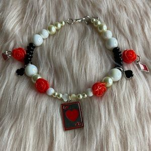 Queen of hearts bracelet